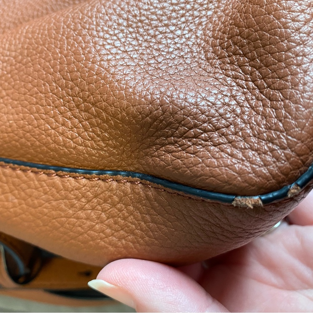 Vince Camuto Leather Foldover Purse Pine Cone Brown Snap Pocket Adjustable Strap - Picture 9 of 16